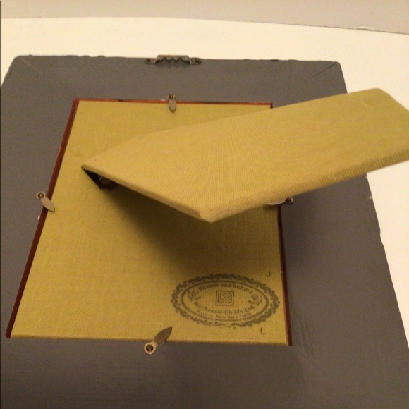 Frame by - Picture 4 of 4